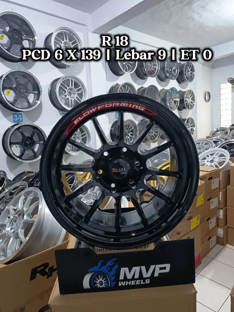 Venom R18 Black - PCD 6x139 - JF Luxury