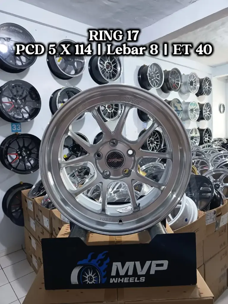 Venom 6 R17 Polish - PCD 5x114 - Yusta Racing