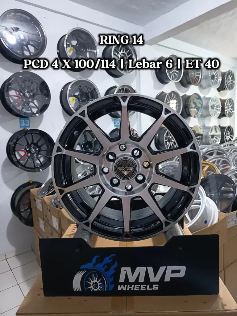 Rays Racing R14 Black Polish - PCD 4x100/114 - Rays Club