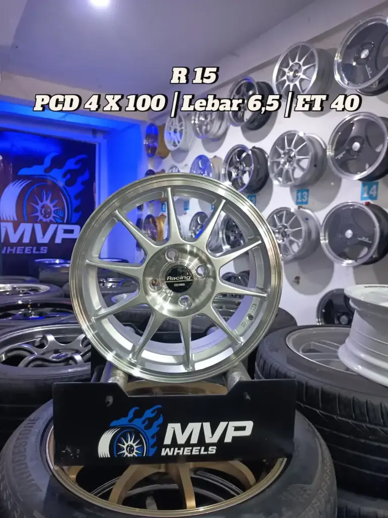 WEDSSPORT R15 - Pcd 4x100 - Silver Polish