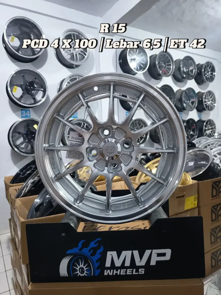 Enkei Spider R15 Silver Polish - Pcd 4x100