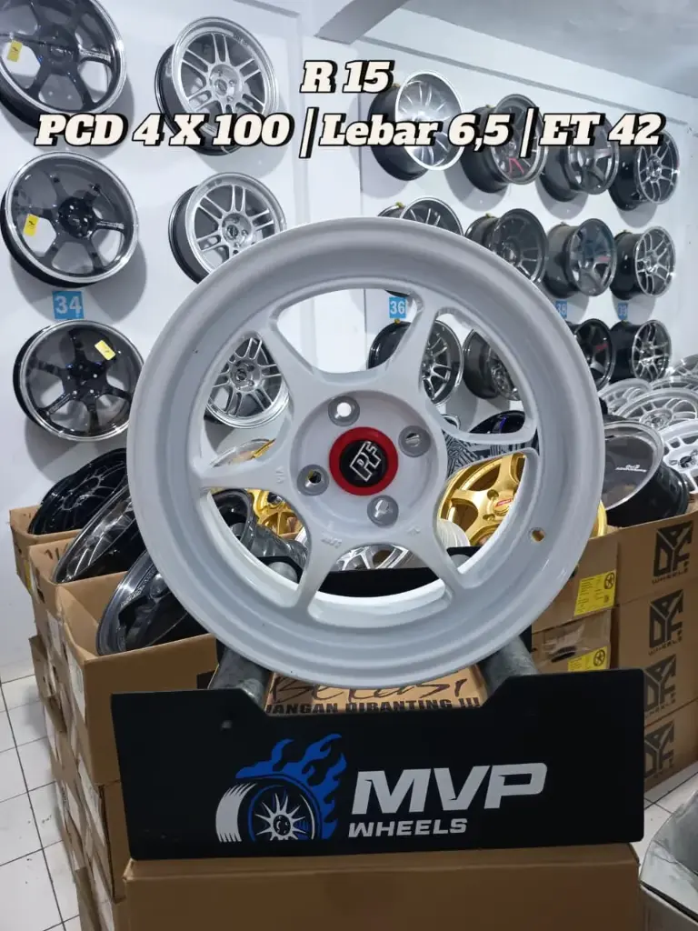 PF6 R15 PUTIH - Pcd 4x100 - RH Performance